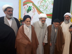 از راست: بنده، شیخ فوزی، ابوی مرحوم، سید شیخ‌الاسلامی، اخوی مکرم